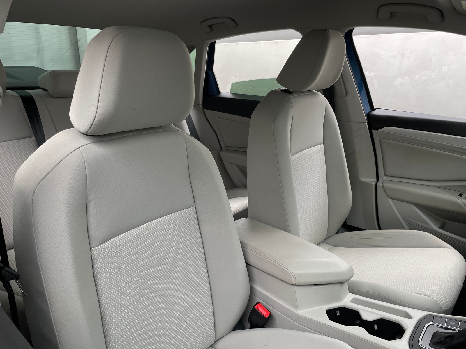 Thumbnail: 2019 Volkswagen Jetta - 2