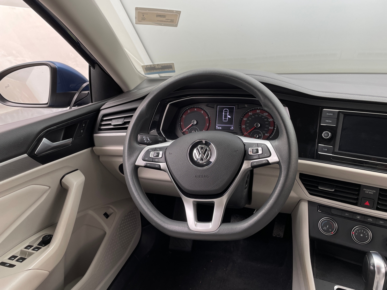 Thumbnail: 2019 Volkswagen Jetta - 5