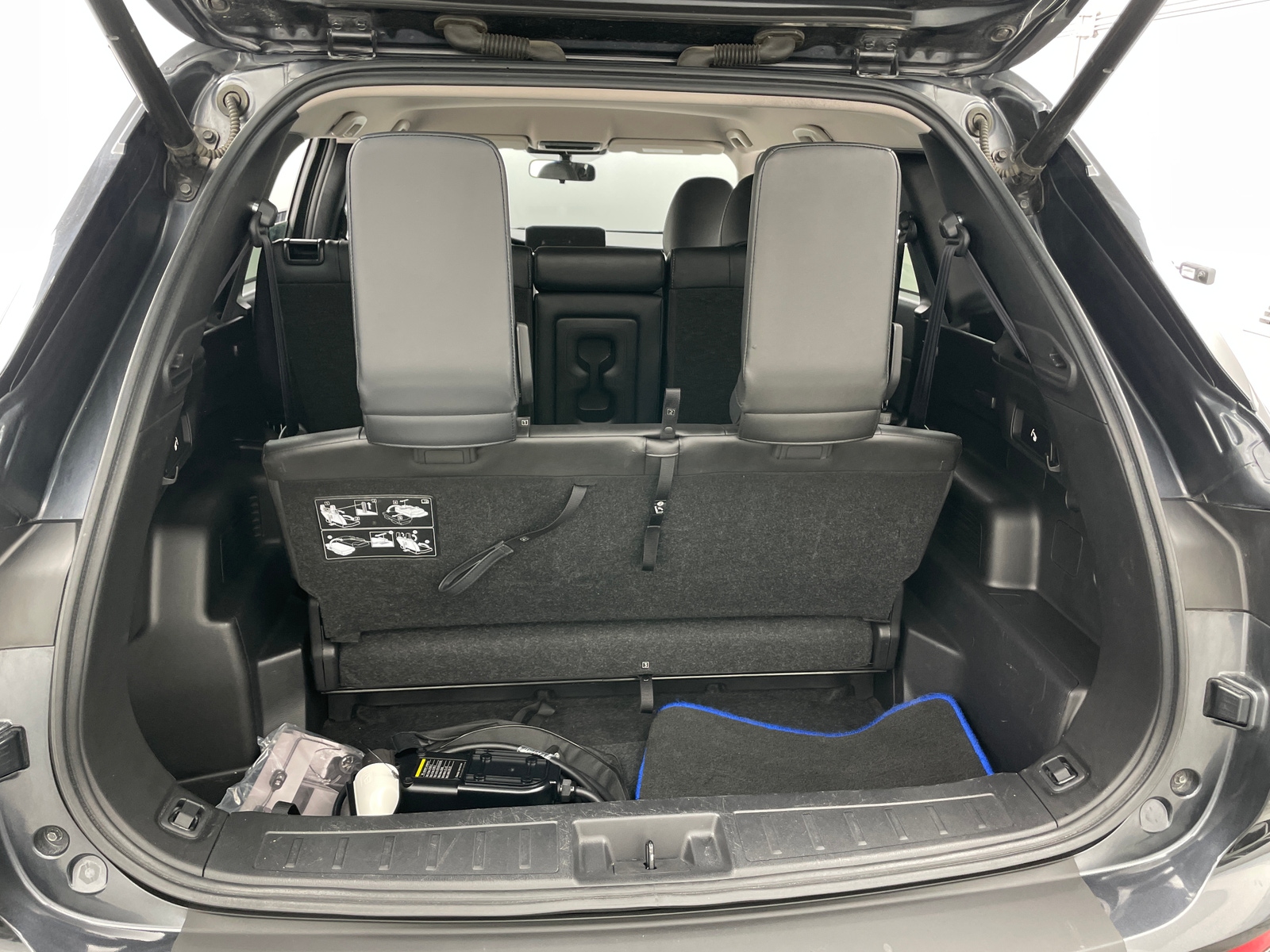 Thumbnail: 2024 Mitsubishi Outlander - 6