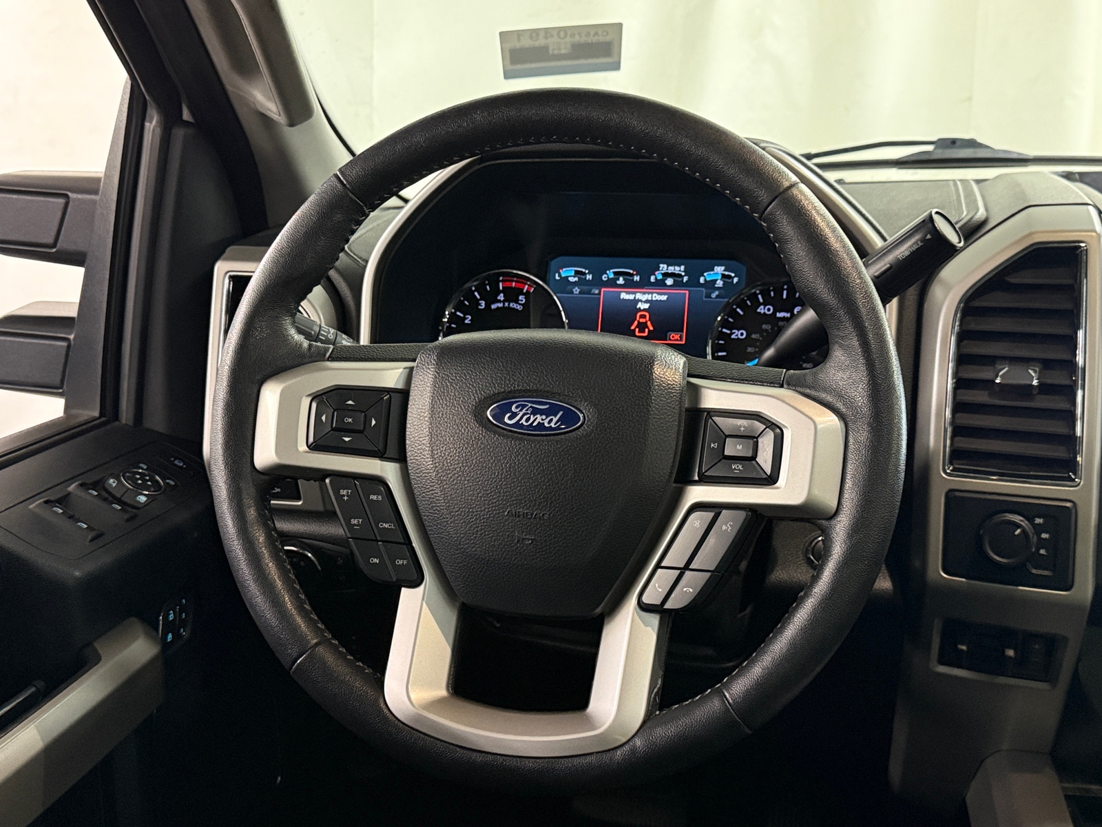 Thumbnail: 2019 Ford Econoline - 4