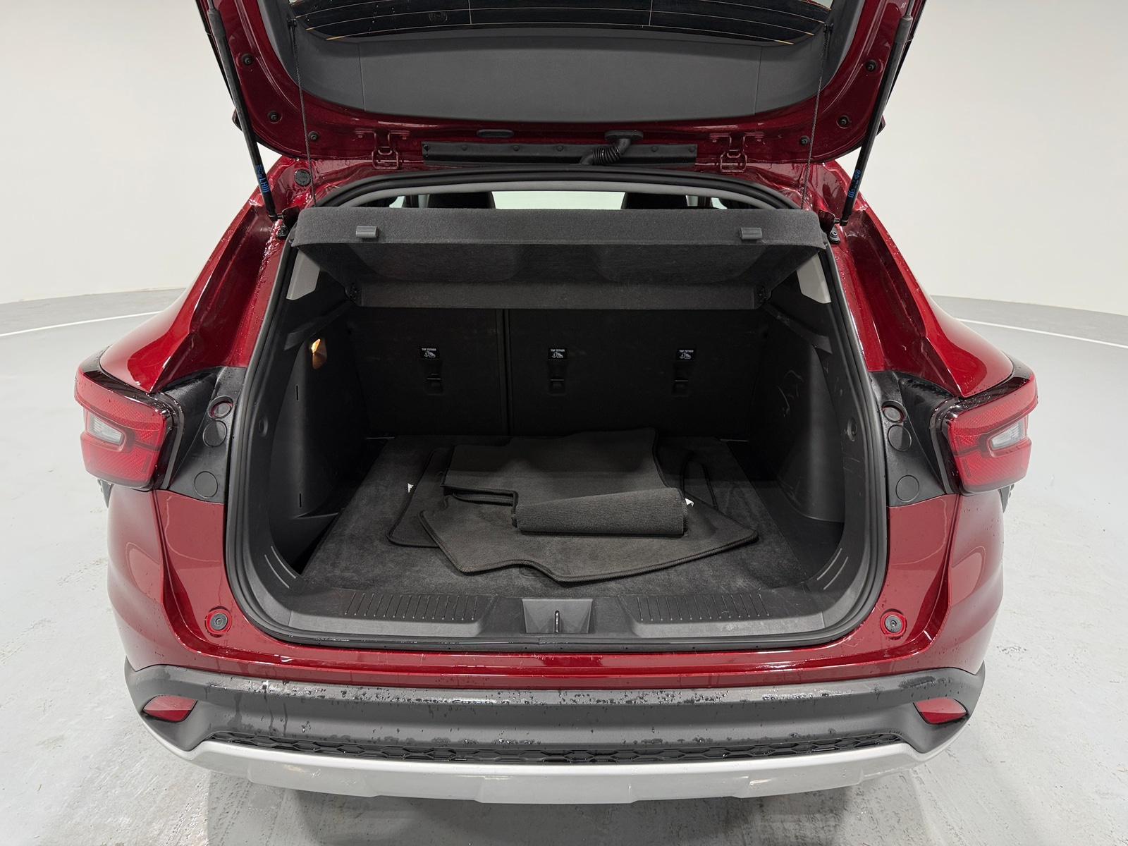 Thumbnail: 2025 Chevrolet Trax - 7