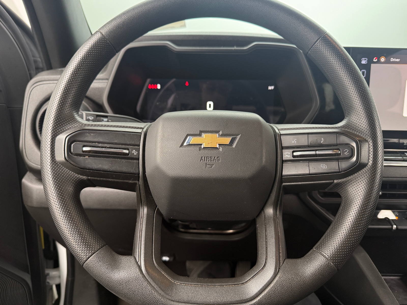 Thumbnail: 2024 Chevrolet Colorado - 5