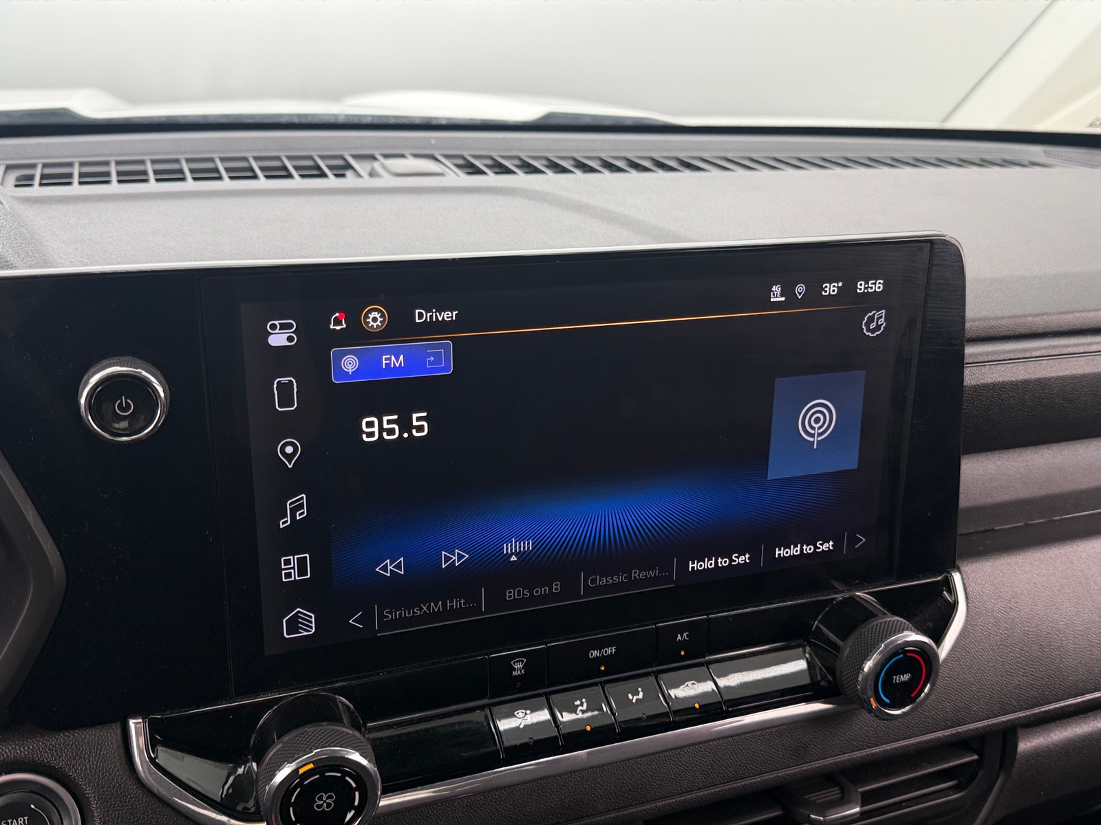 Thumbnail: 2024 Chevrolet Colorado - 4