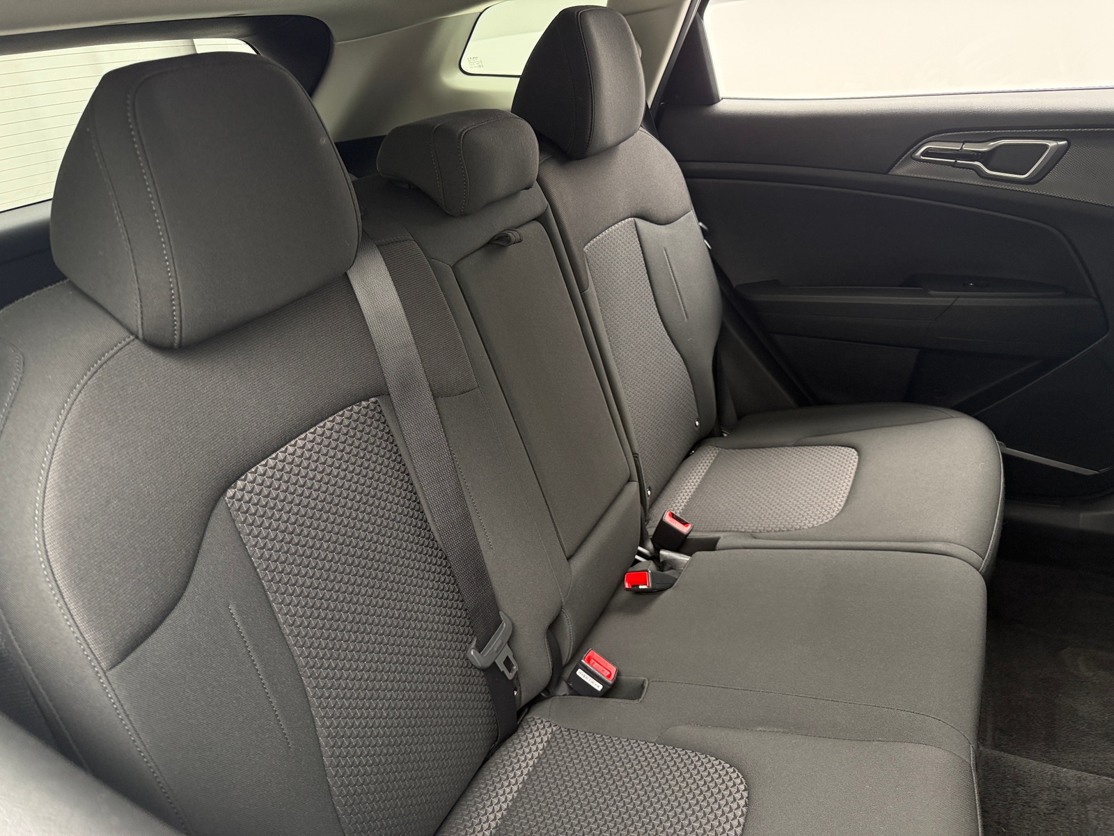 Thumbnail: 2023 Kia Sportage - 6