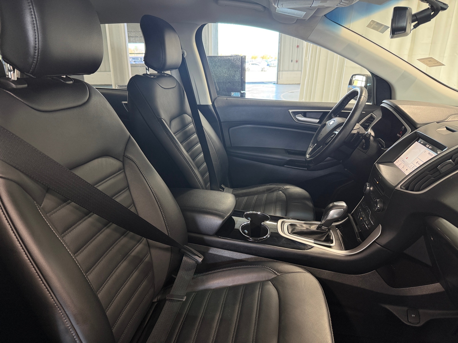 Thumbnail: 2018 Ford Edge - 2