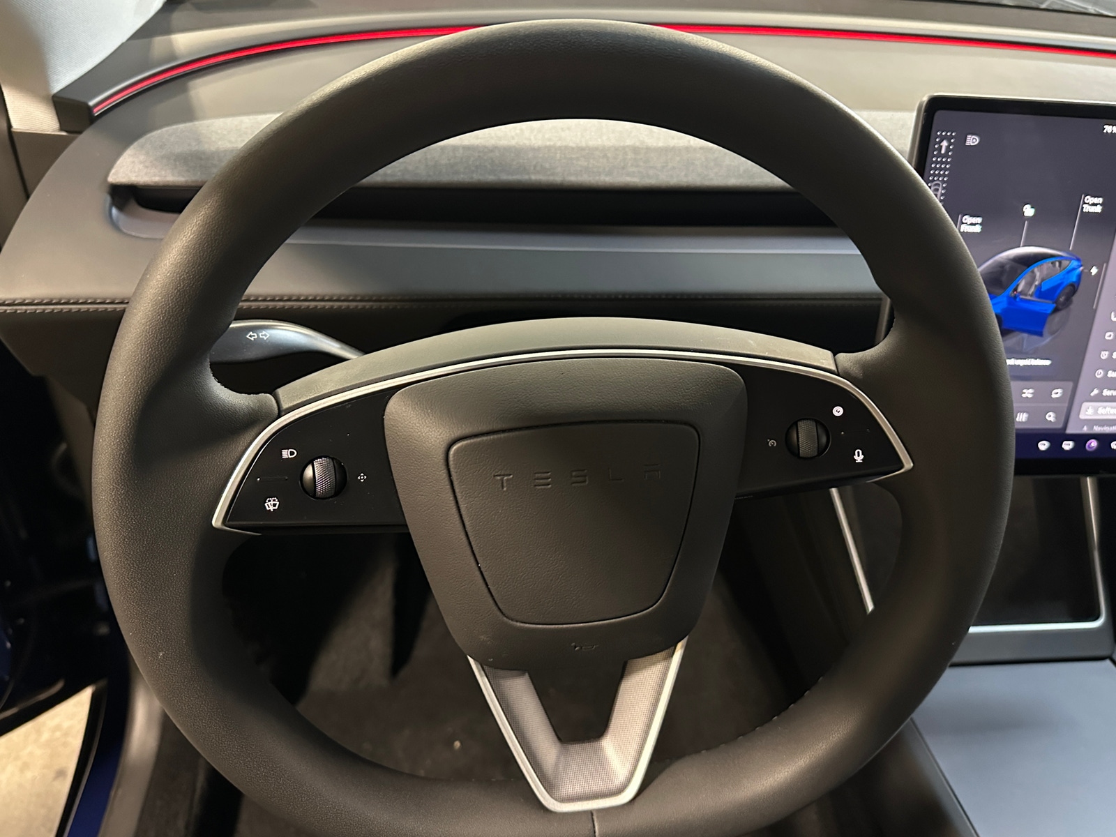 Thumbnail: 2026 Tesla Model Y - 4