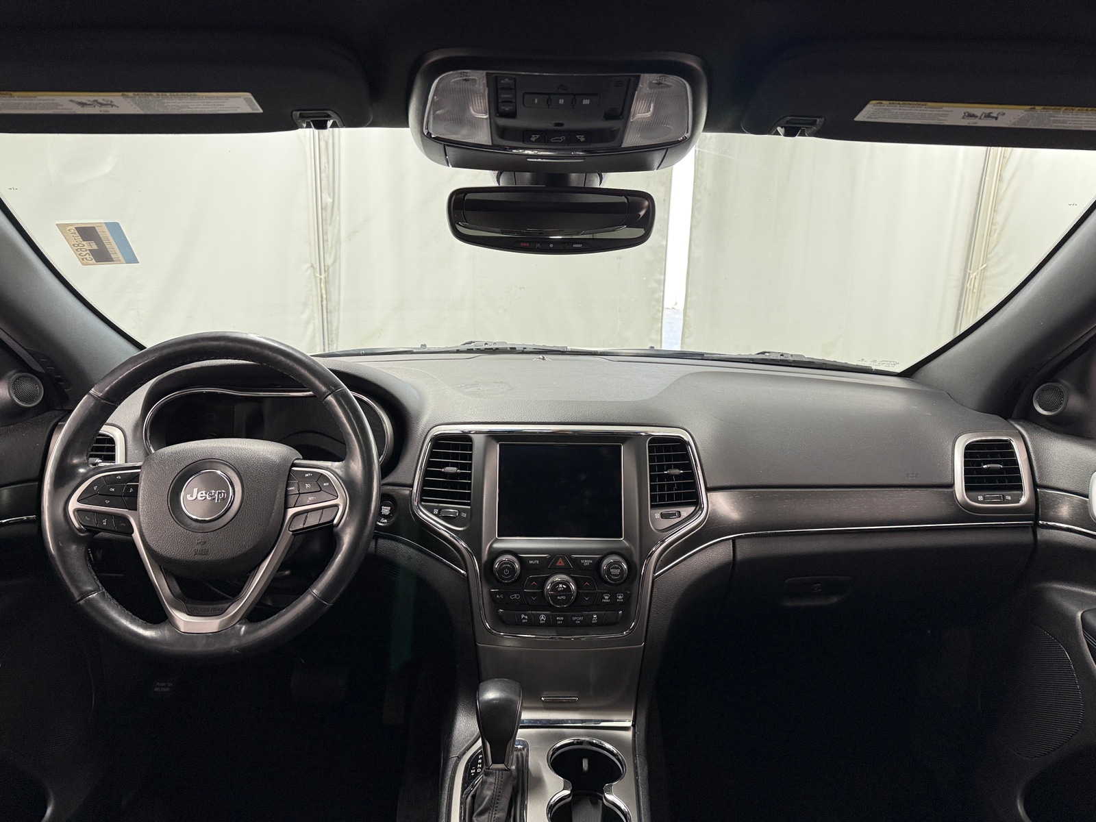 Thumbnail: 2018 Jeep Grand Cherokee - 2