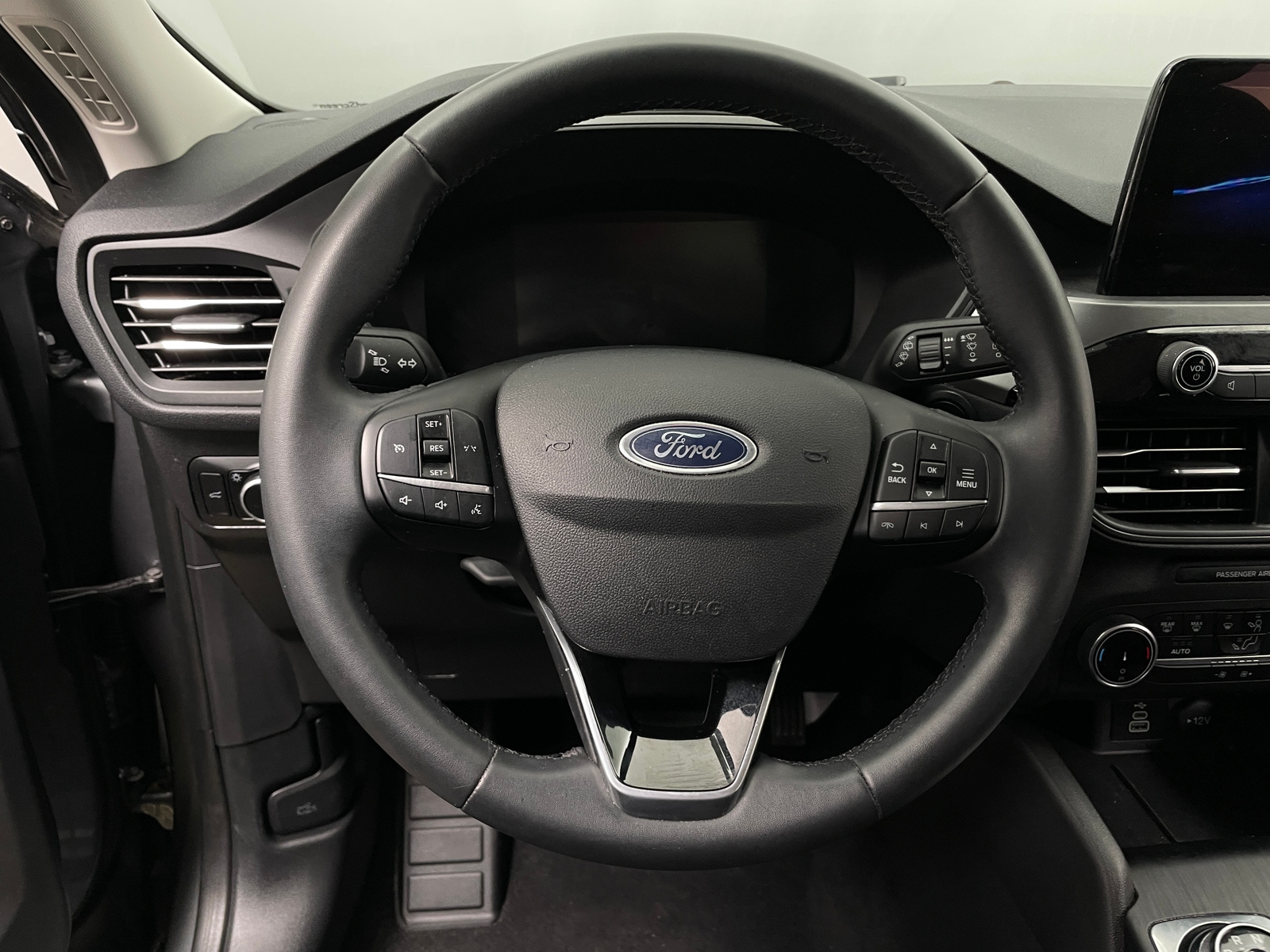 Thumbnail: 2024 Ford Escape - 5