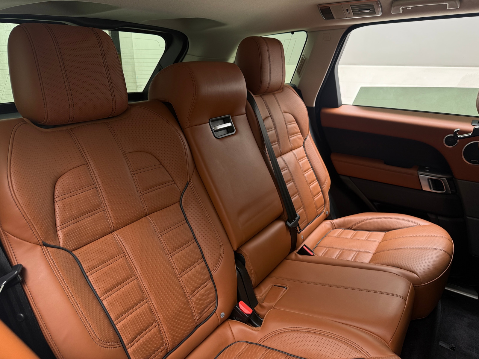 Thumbnail: 2017 Land Rover Range Rover Sport - 5