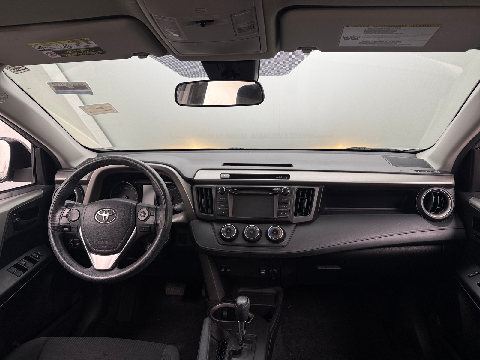 Thumbnail: 2018 Toyota RAV4 - 3