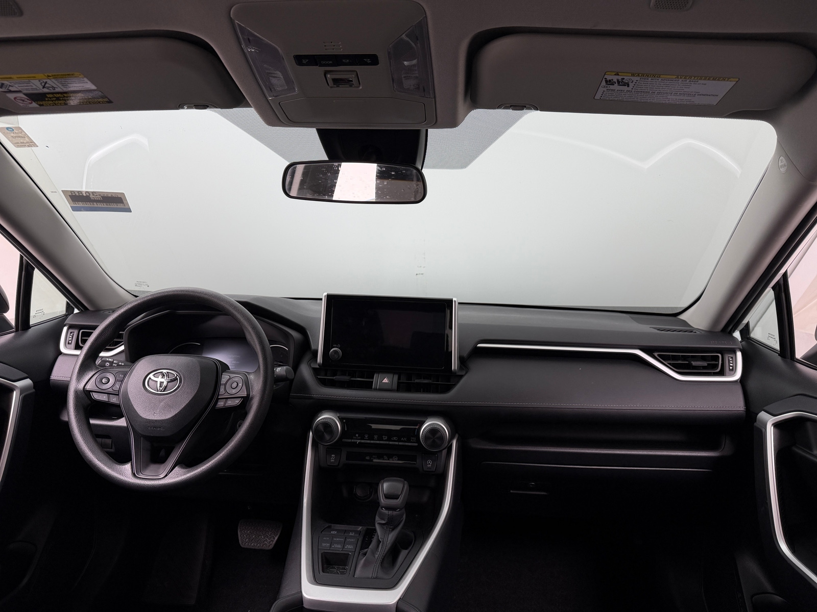 Thumbnail: 2023 Toyota RAV4 - 3