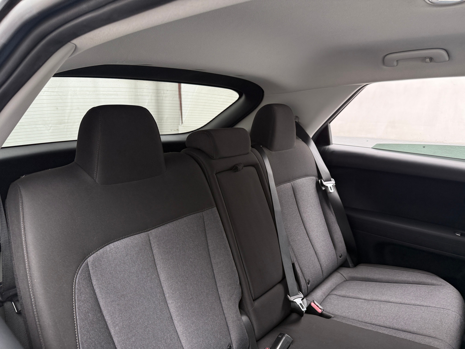 Thumbnail: 2022 Hyundai Ioniq 5 - 6