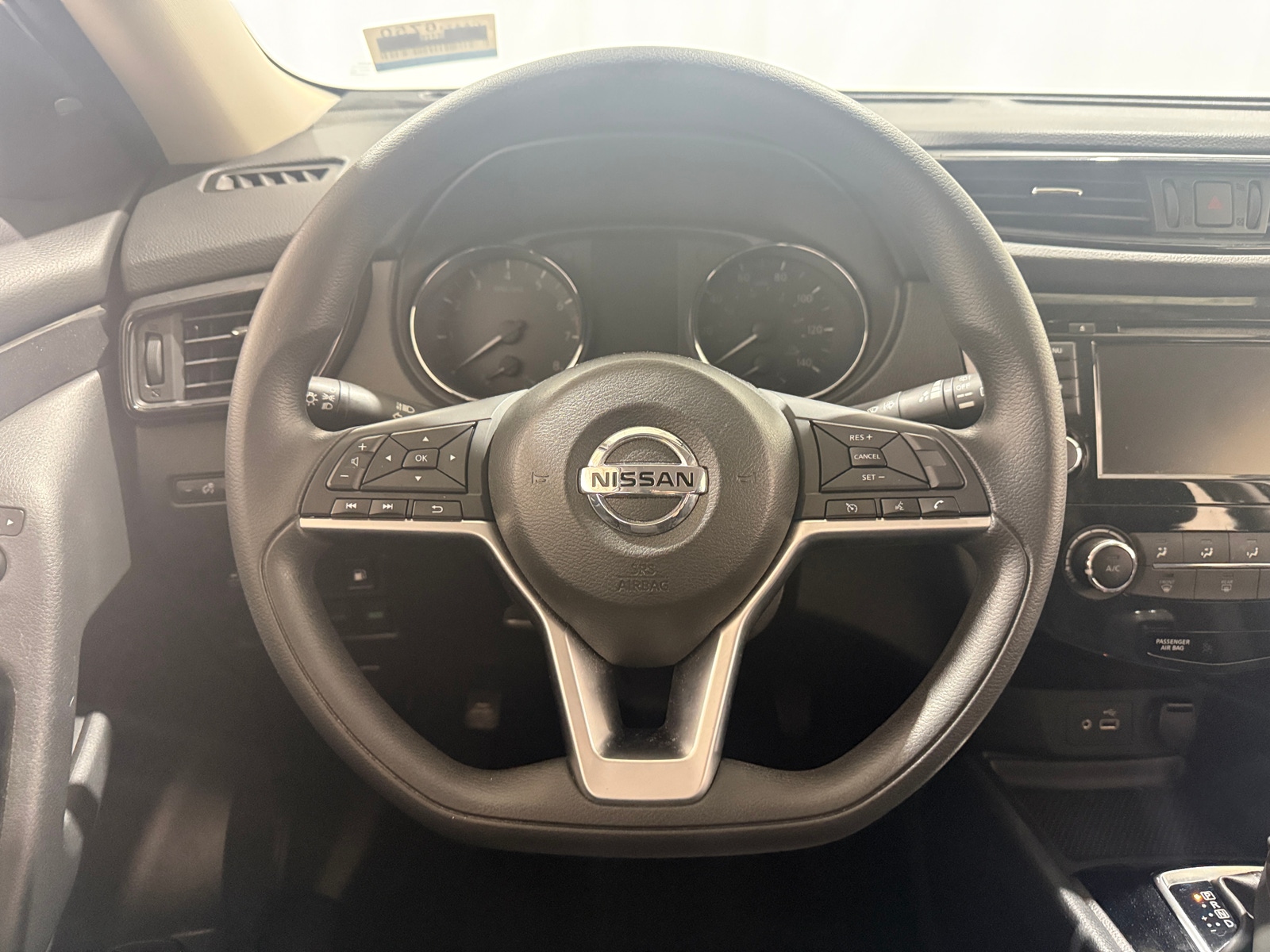 Thumbnail: 2018 Nissan Rogue - 5