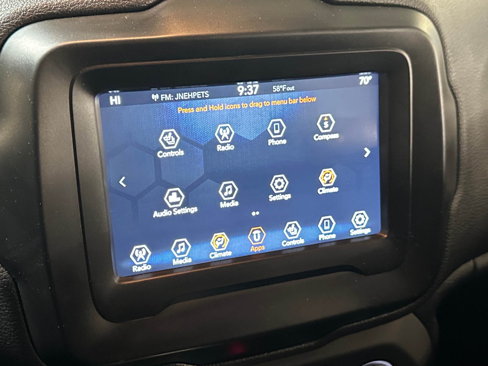 Thumbnail: 2018 Jeep Renegade - 4