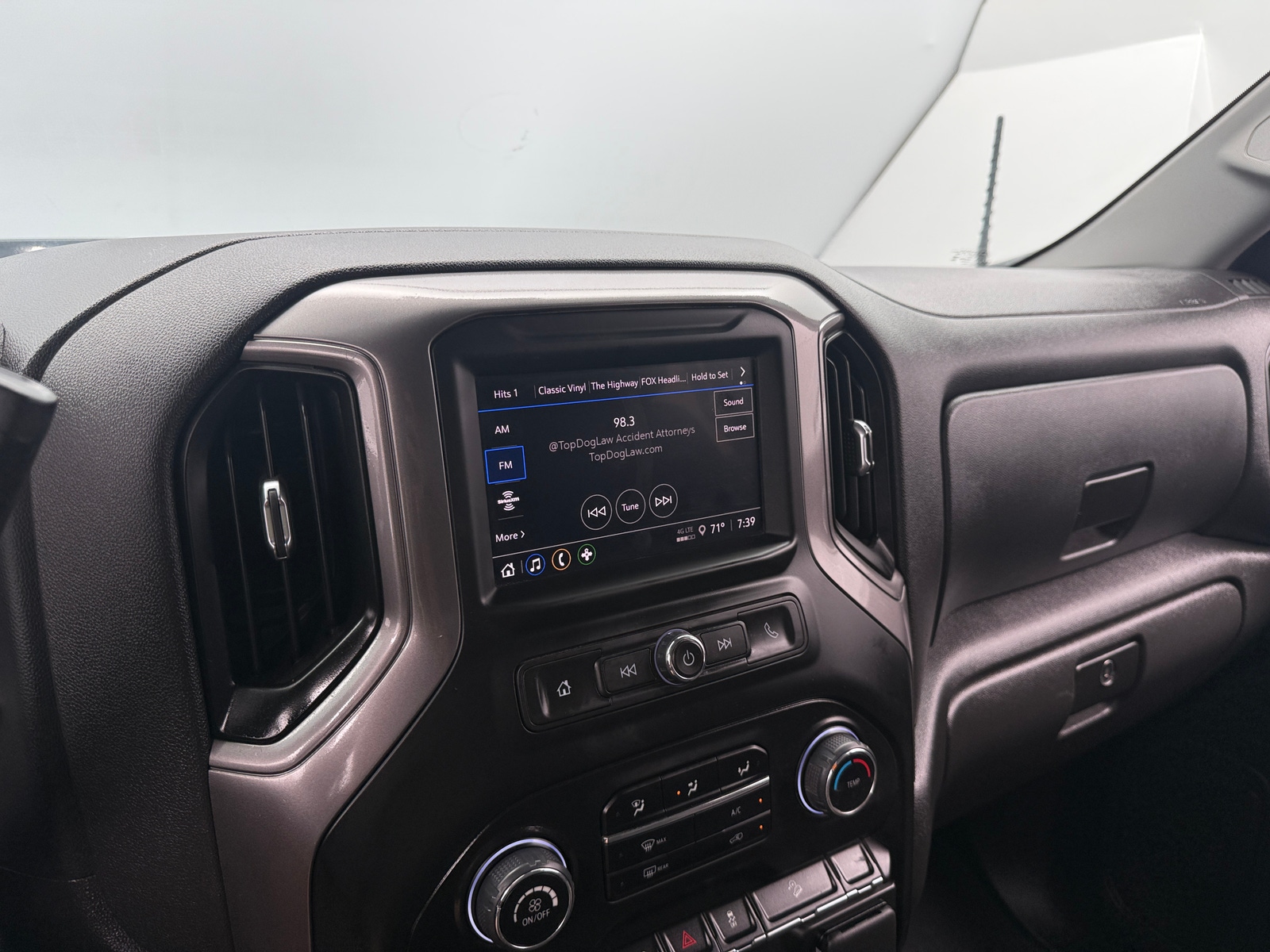 Thumbnail: 2025 Chevrolet Silverado 1500 - 4