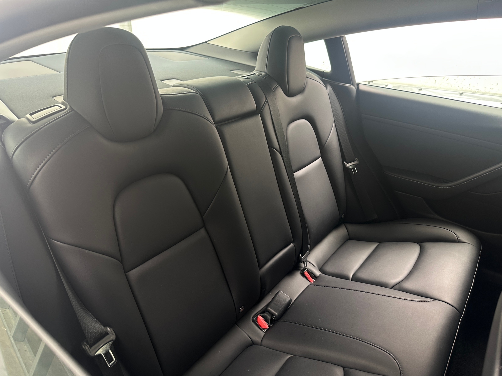 Thumbnail: 2022 Tesla Model 3 - 5