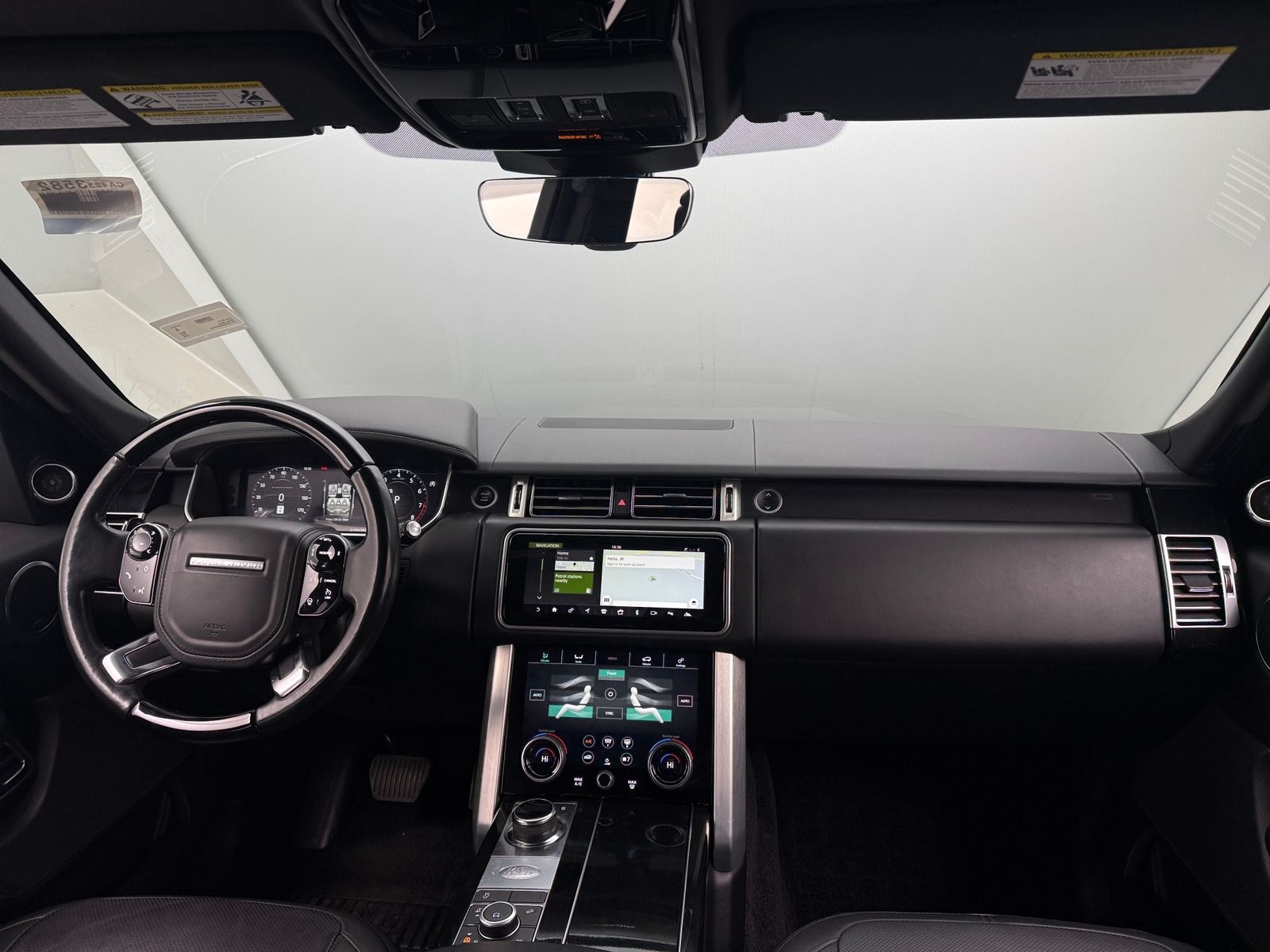 Thumbnail: 2018 Land Rover Range Rover - 2