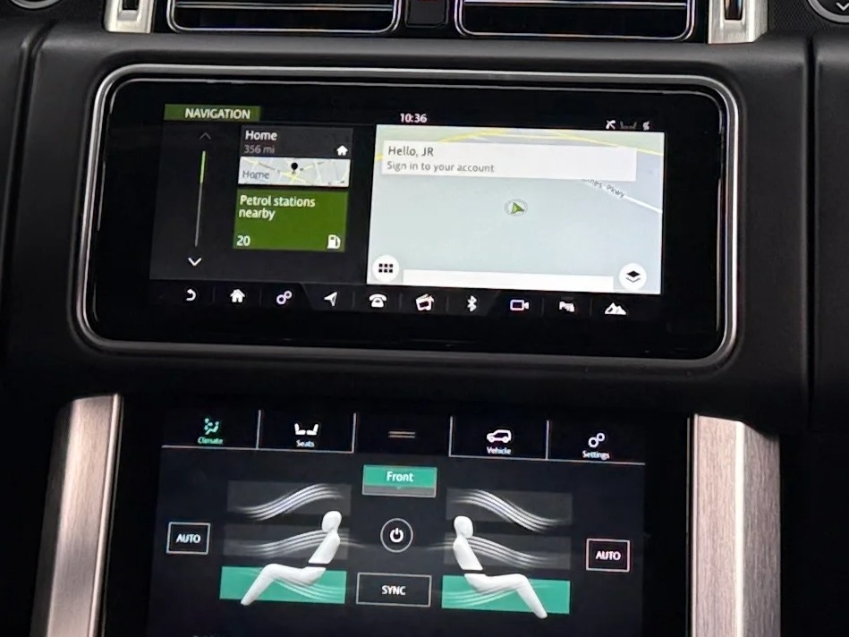 Thumbnail: 2018 Land Rover Range Rover - 3