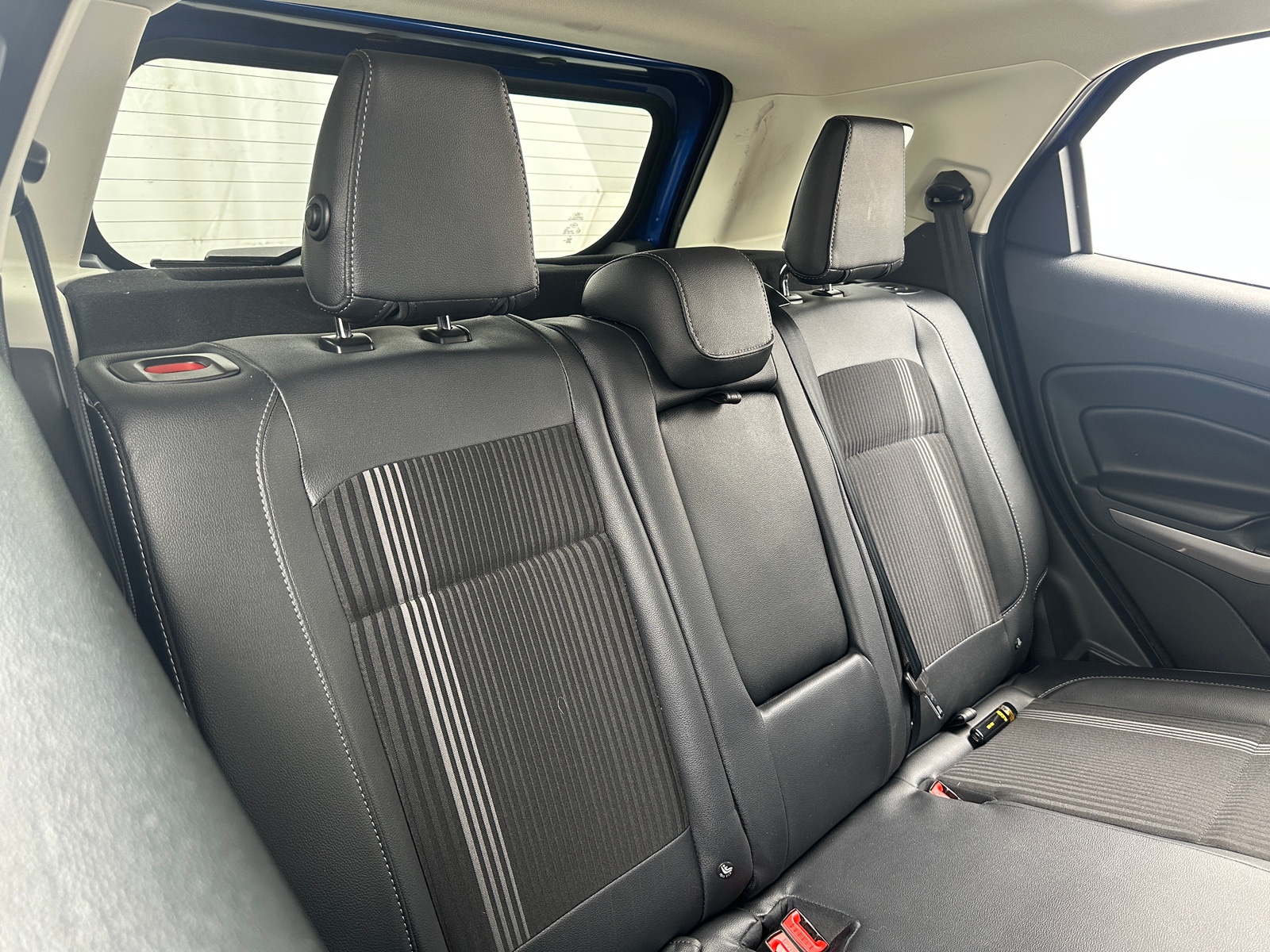 Thumbnail: 2021 Ford EcoSport - 5