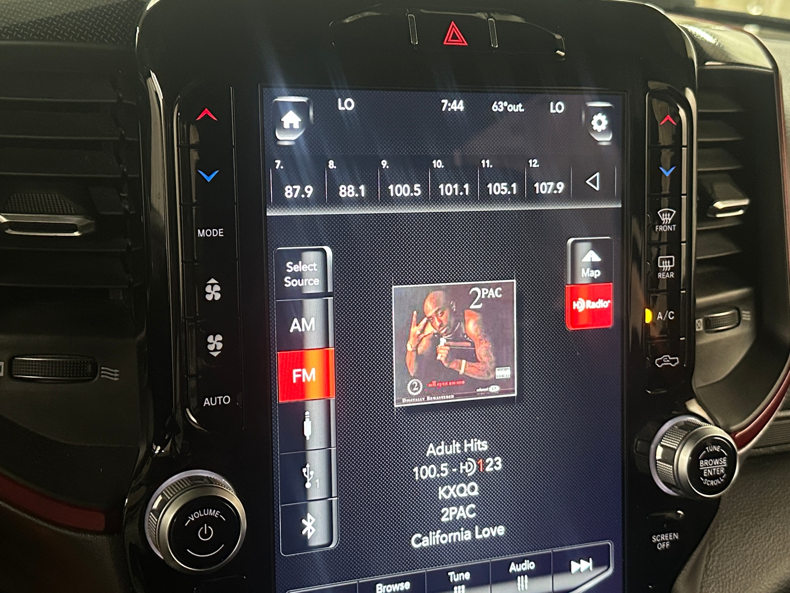 Thumbnail: 2021 RAM 1500 - 3