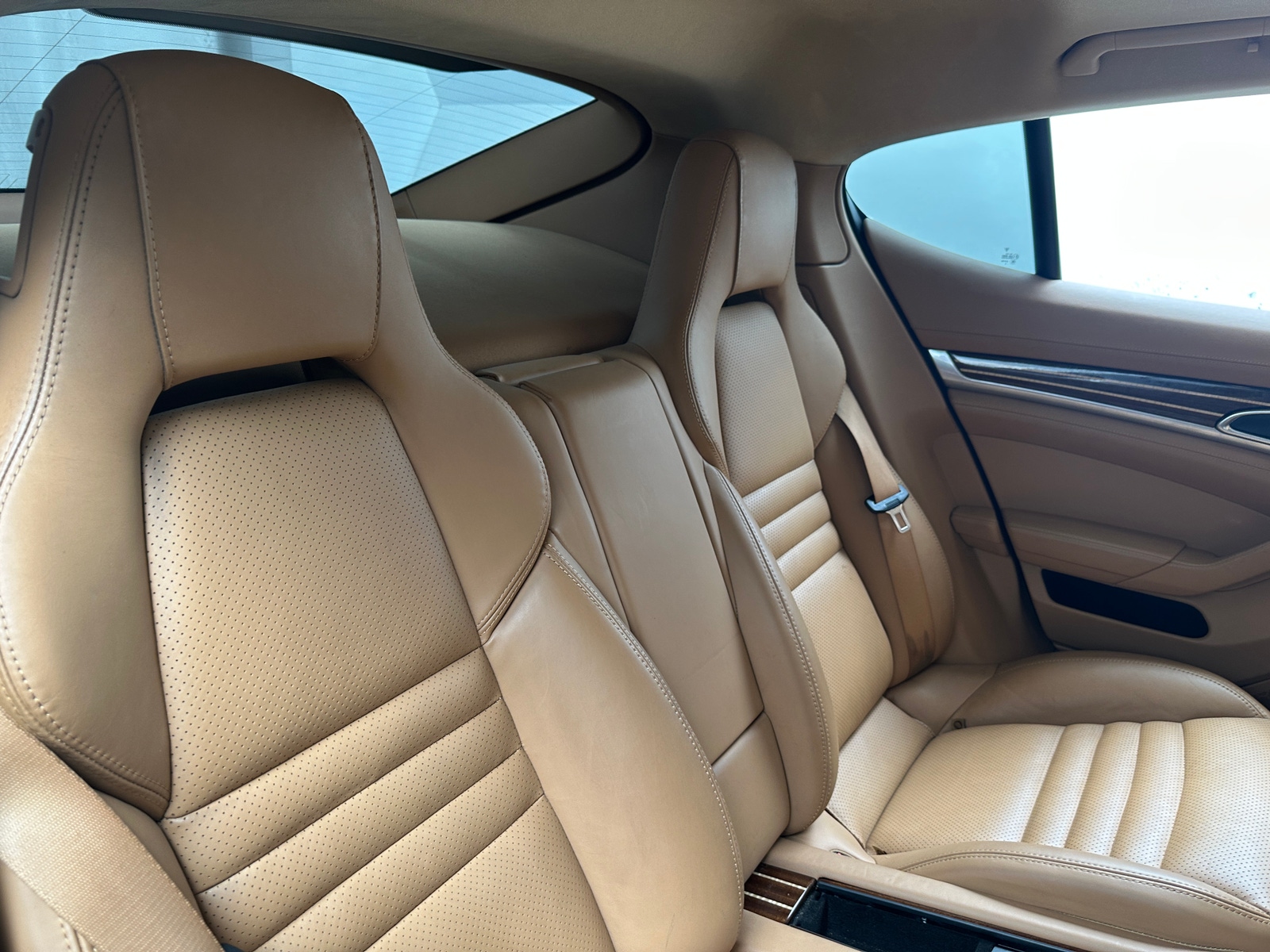 Thumbnail: 2015 Porsche Panamera - 5