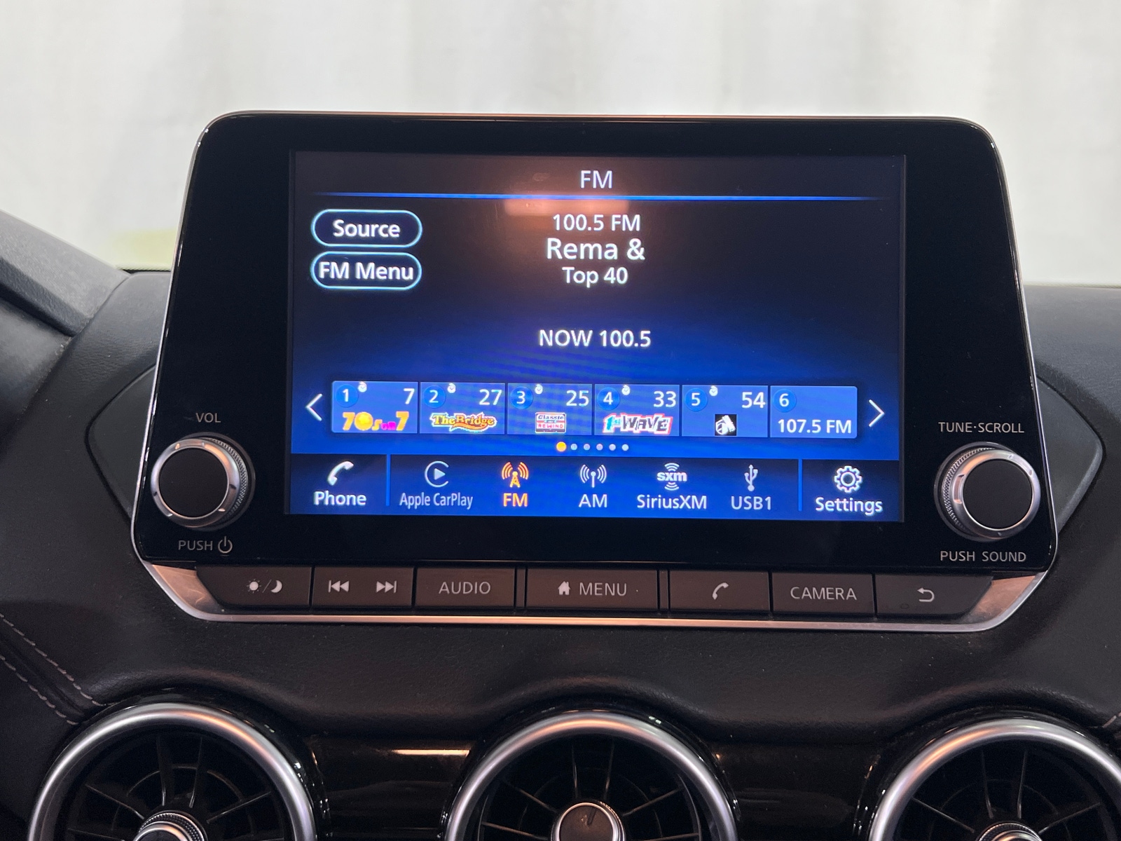 Thumbnail: 2021 Nissan Sentra - 4