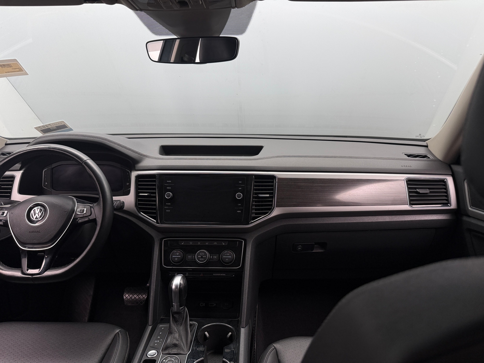 Thumbnail: 2019 Volkswagen Atlas - 2