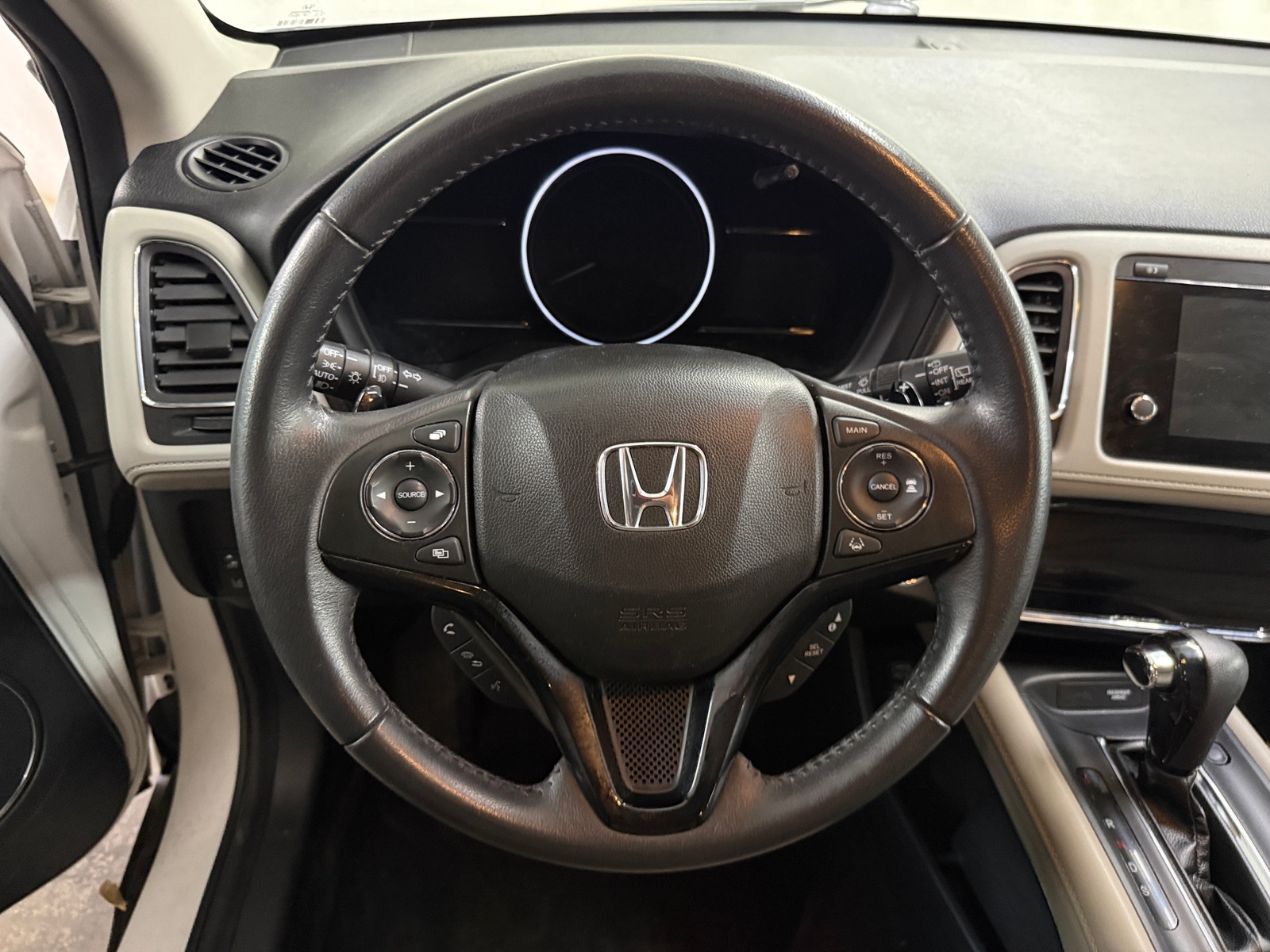 Thumbnail: 2019 Honda HR-V - 4