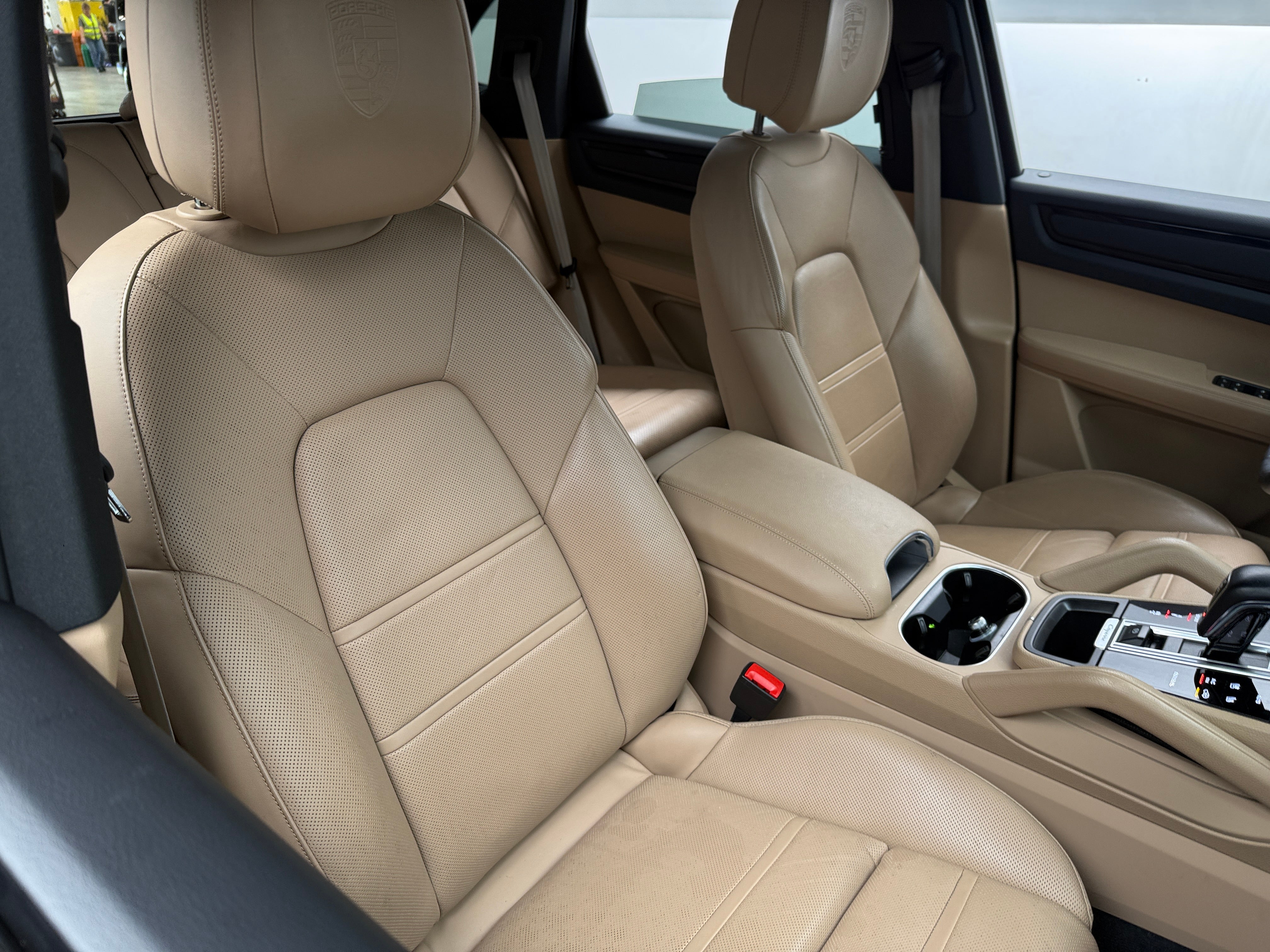 2023 Porsche Cayenne