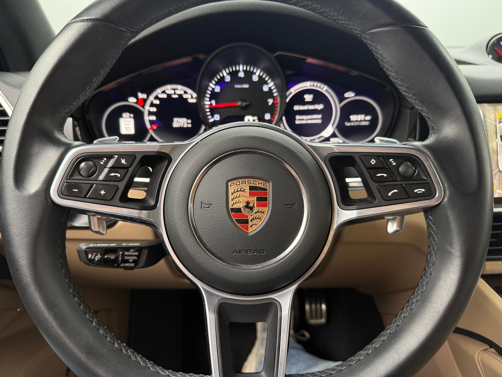 Thumbnail: 2023 Porsche Cayenne - 4