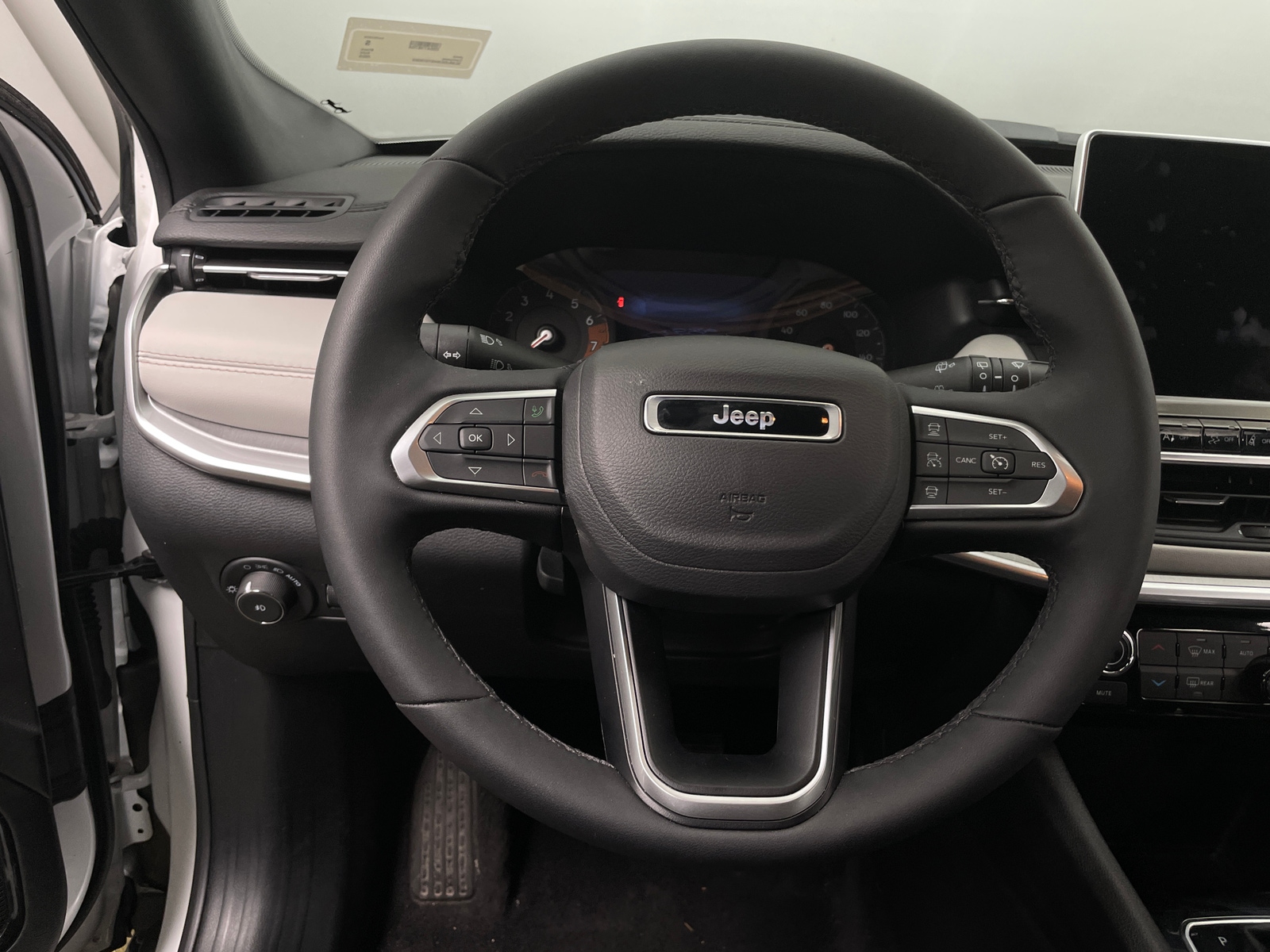 Thumbnail: 2025 Jeep Compass - 4