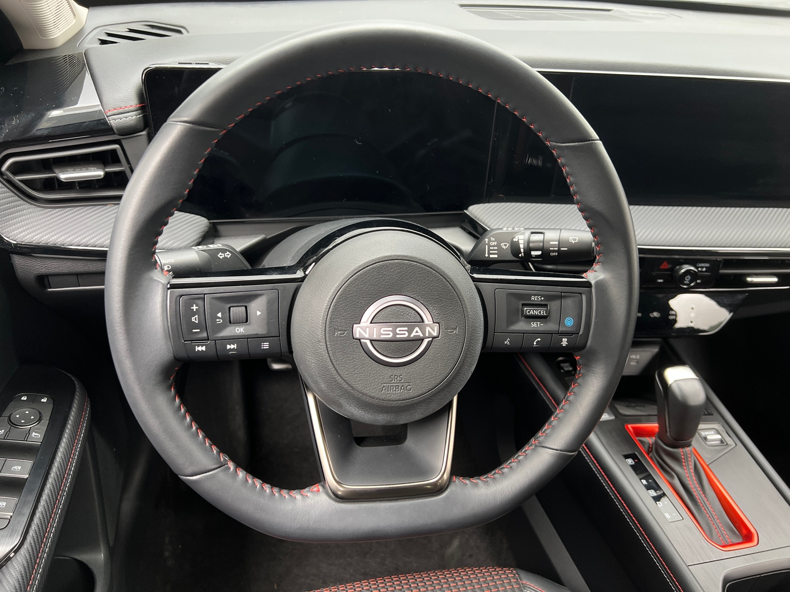 Thumbnail: 2025 Nissan Kicks - 4