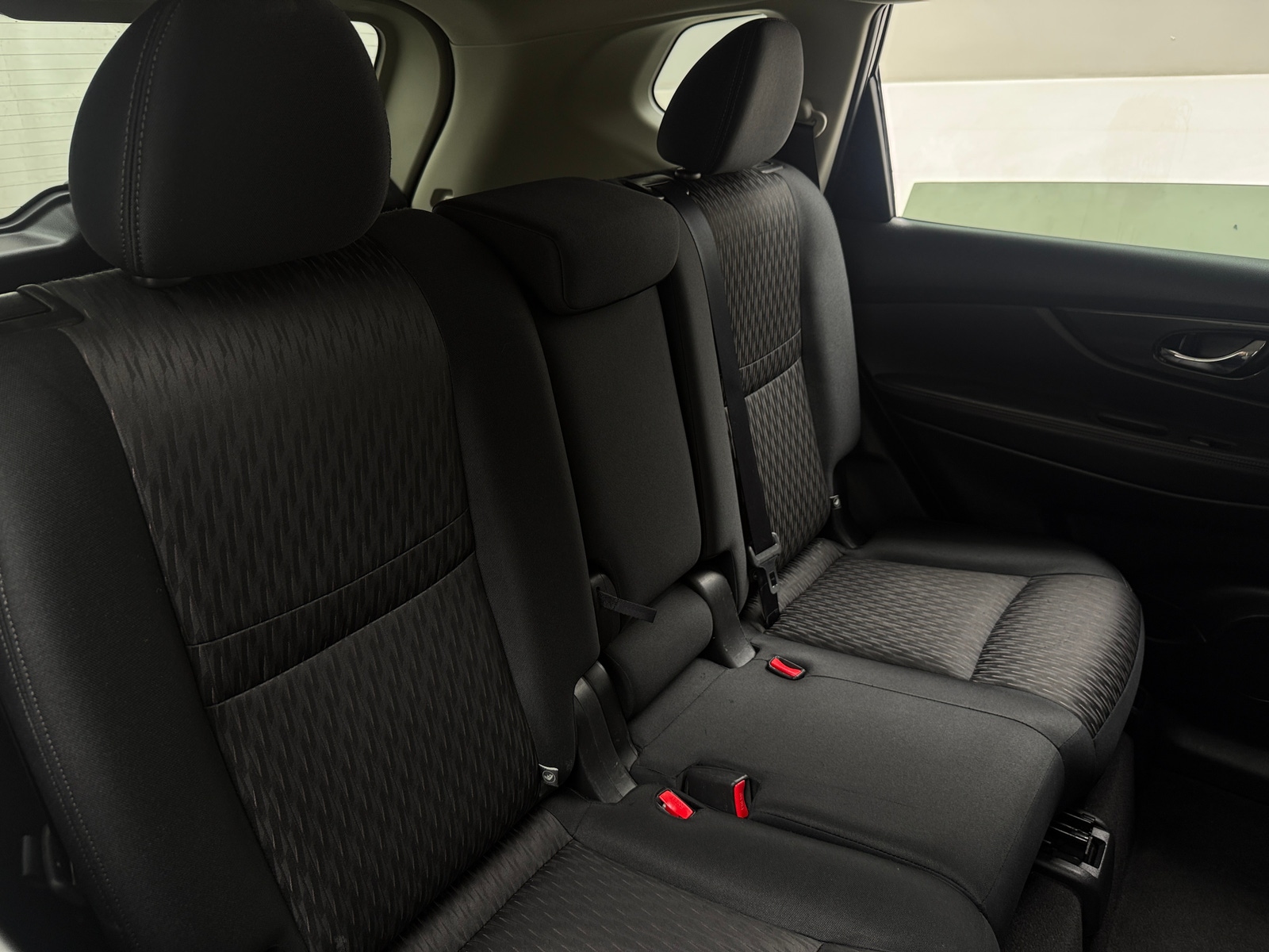 Thumbnail: 2017 Nissan Rogue - 6