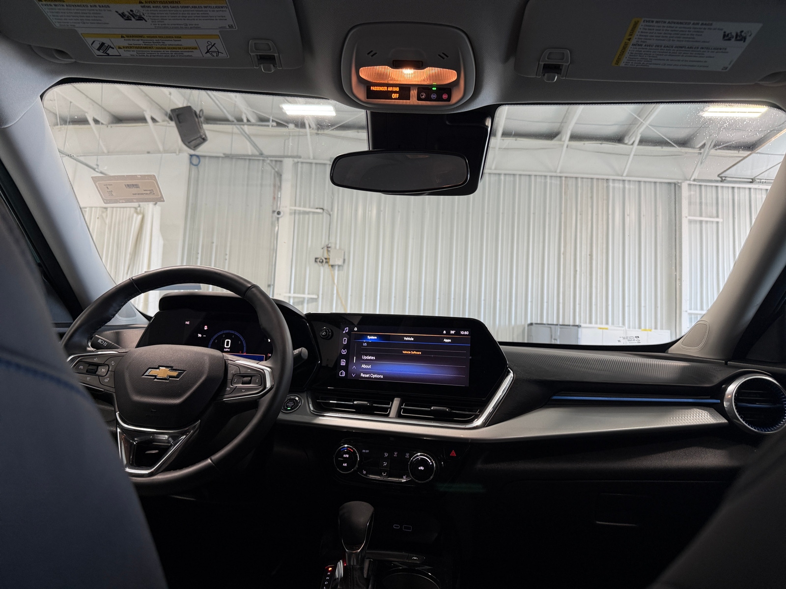 Thumbnail: 2025 Chevrolet Trax - 3