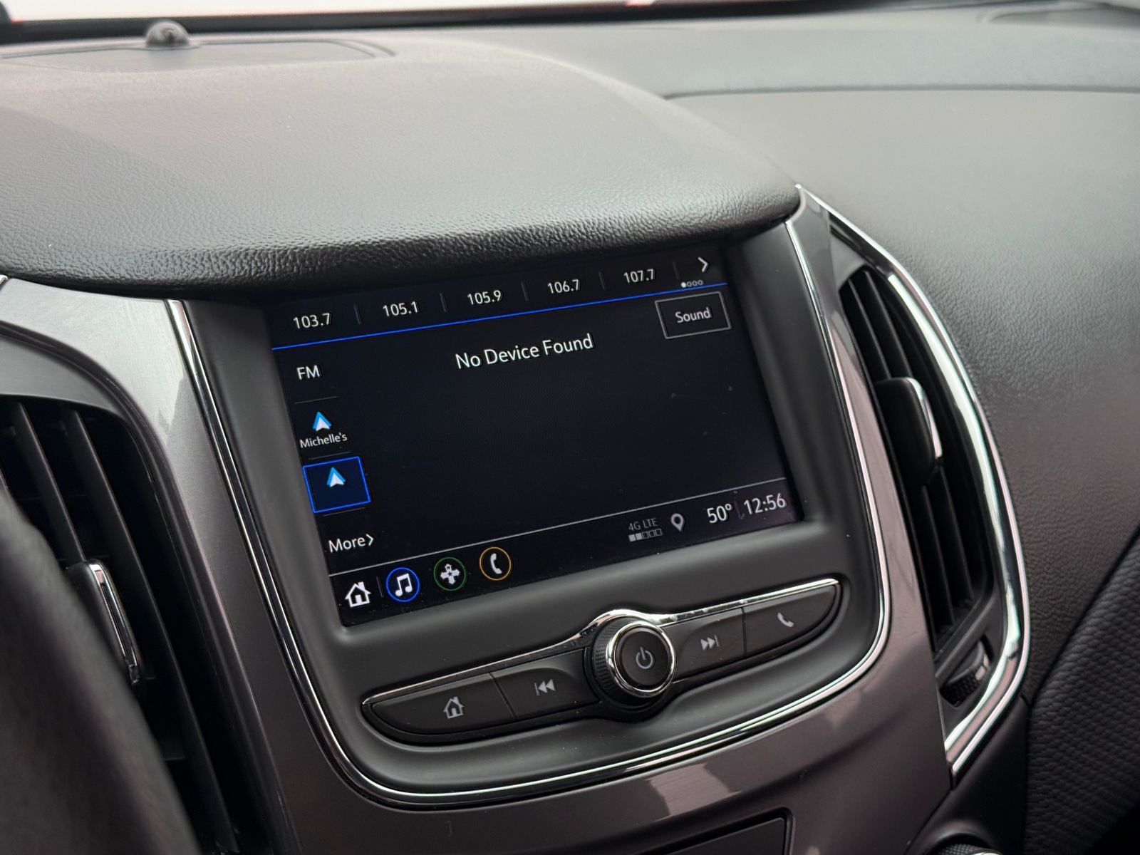 Thumbnail: 2019 Chevrolet Cruze - 4