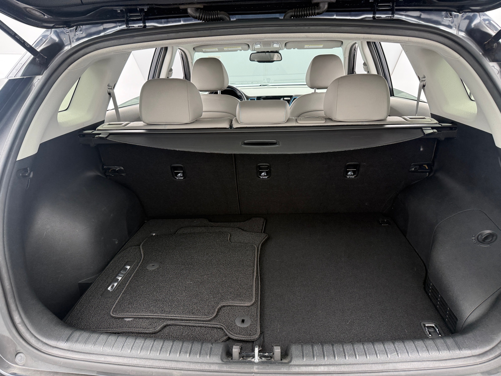 Thumbnail: 2018 Kia Niro - 6