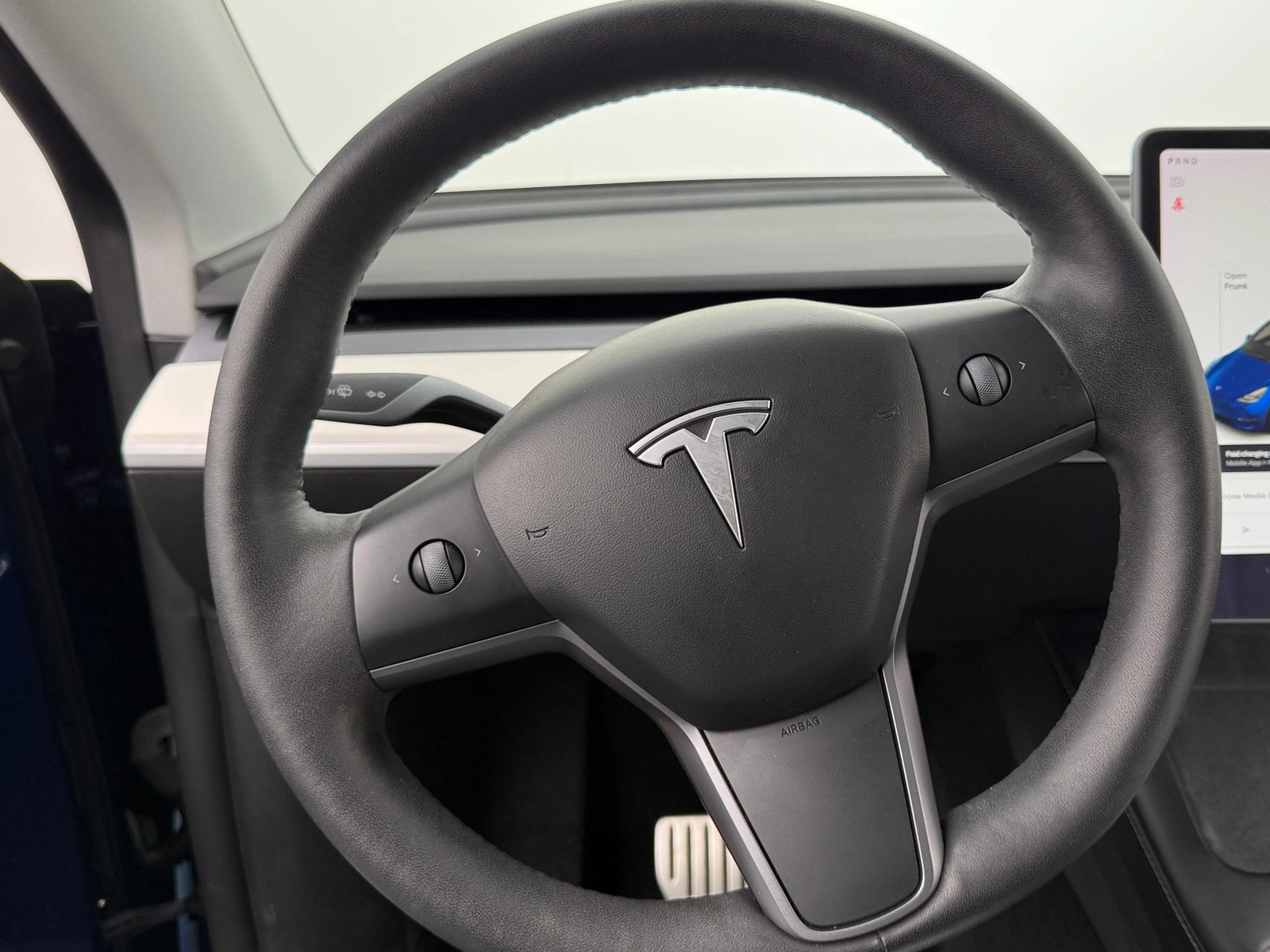 Thumbnail: 2022 Tesla Model Y - 3