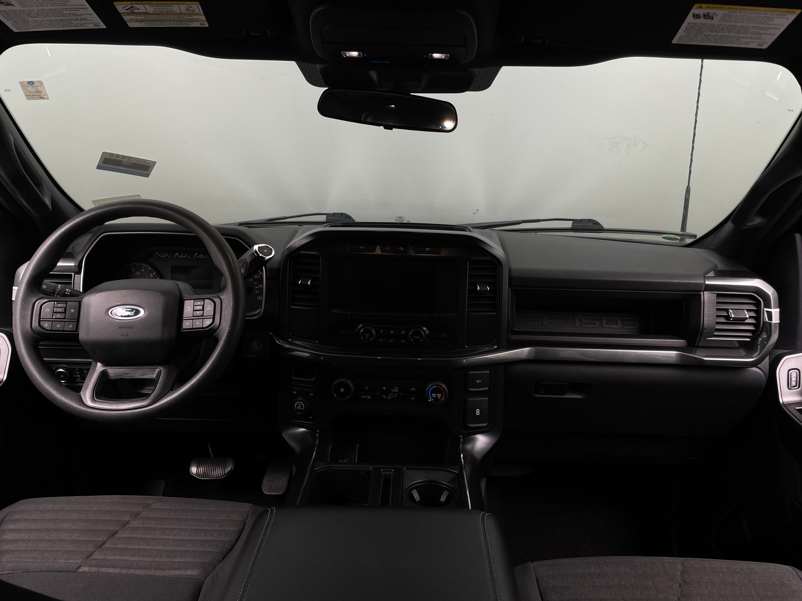 Thumbnail: 2022 Ford Econoline - 3