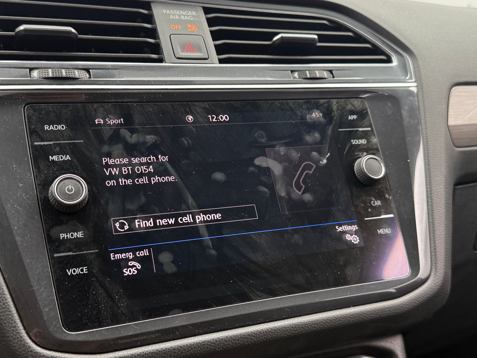 Thumbnail: 2020 Volkswagen Tiguan - 3