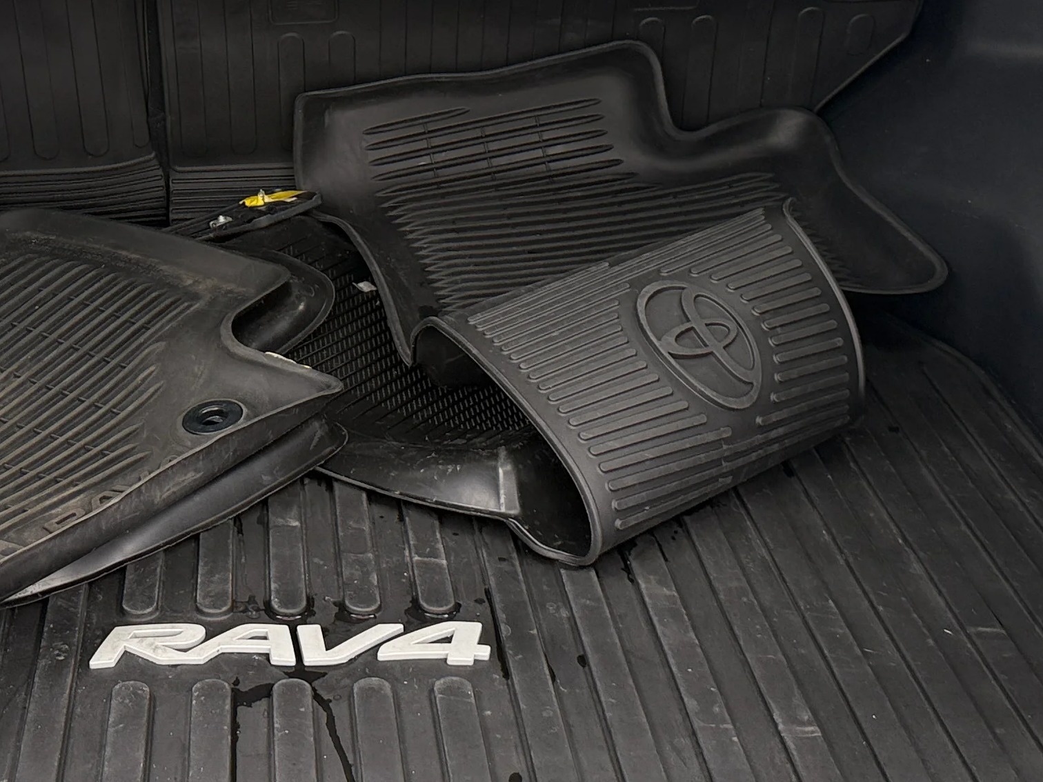 Thumbnail: 2023 Toyota RAV4 - 6