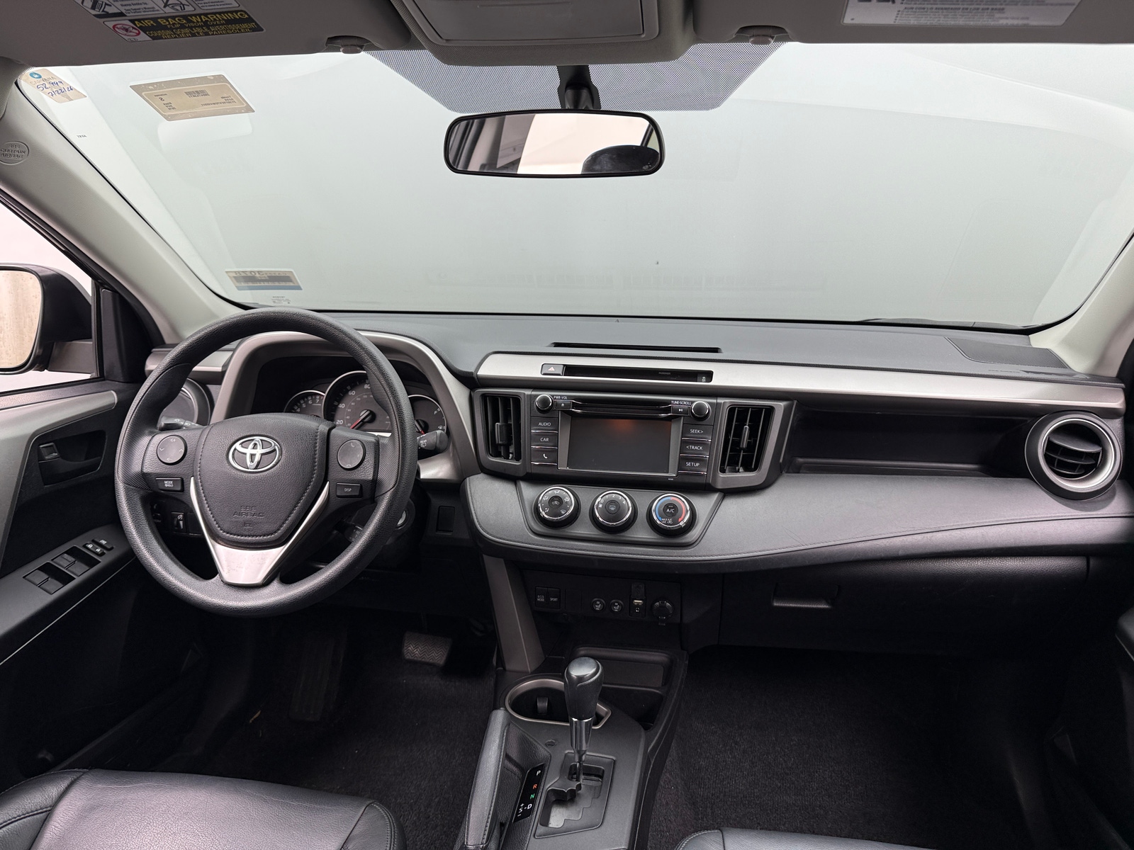 Thumbnail: 2016 Toyota RAV4 - 3