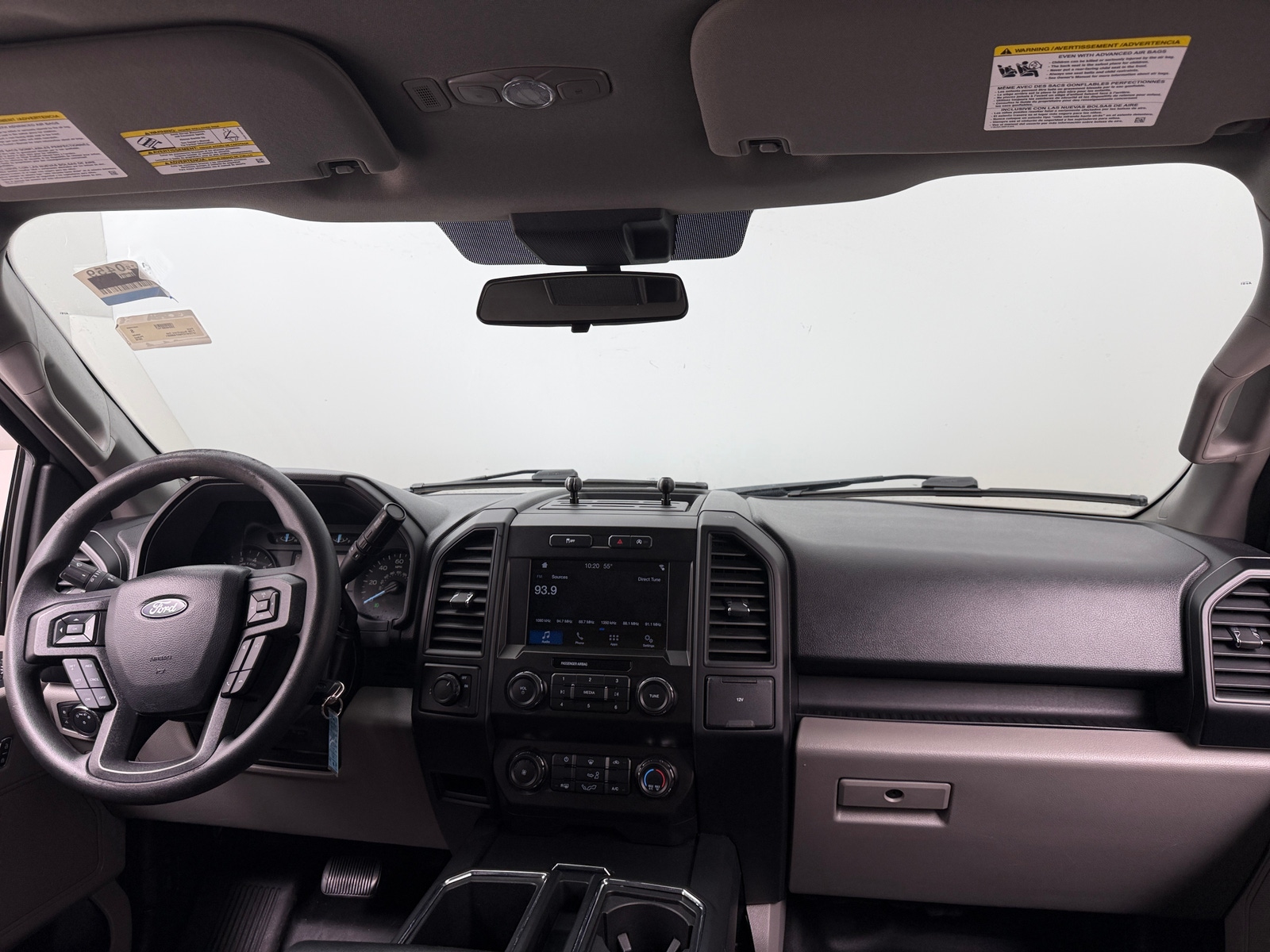 Thumbnail: 2019 Ford Econoline - 3