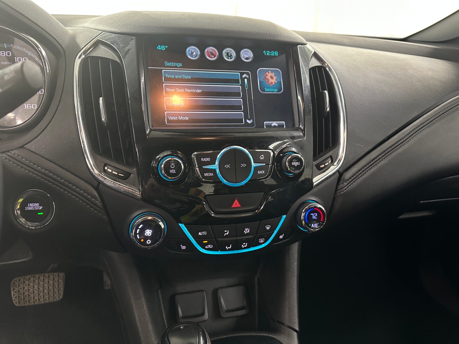 Thumbnail: 2017 Chevrolet Cruze - 4