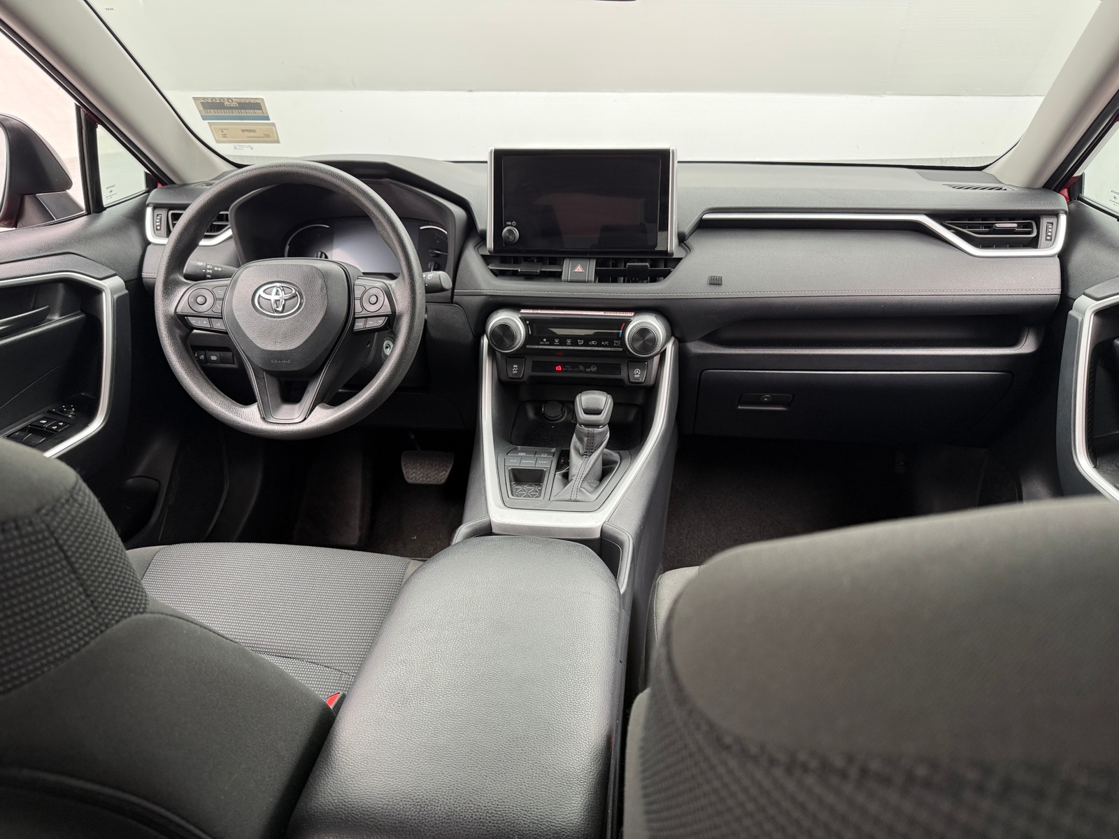 Thumbnail: 2025 Toyota RAV4 - 3