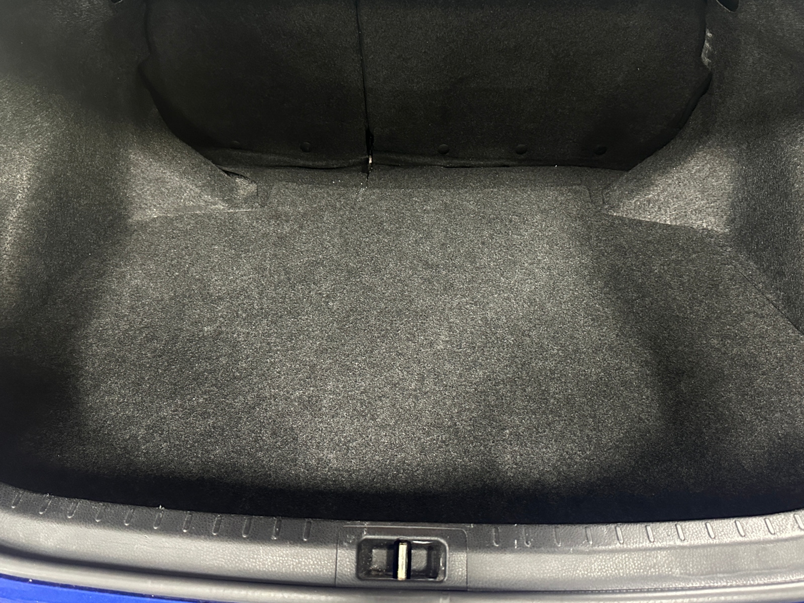 Thumbnail: 2015 Toyota Corolla - 7