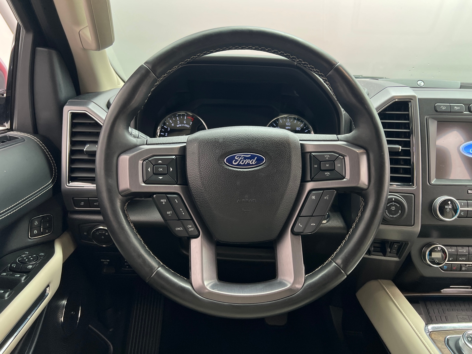 Thumbnail: 2020 Ford Expedition - 4