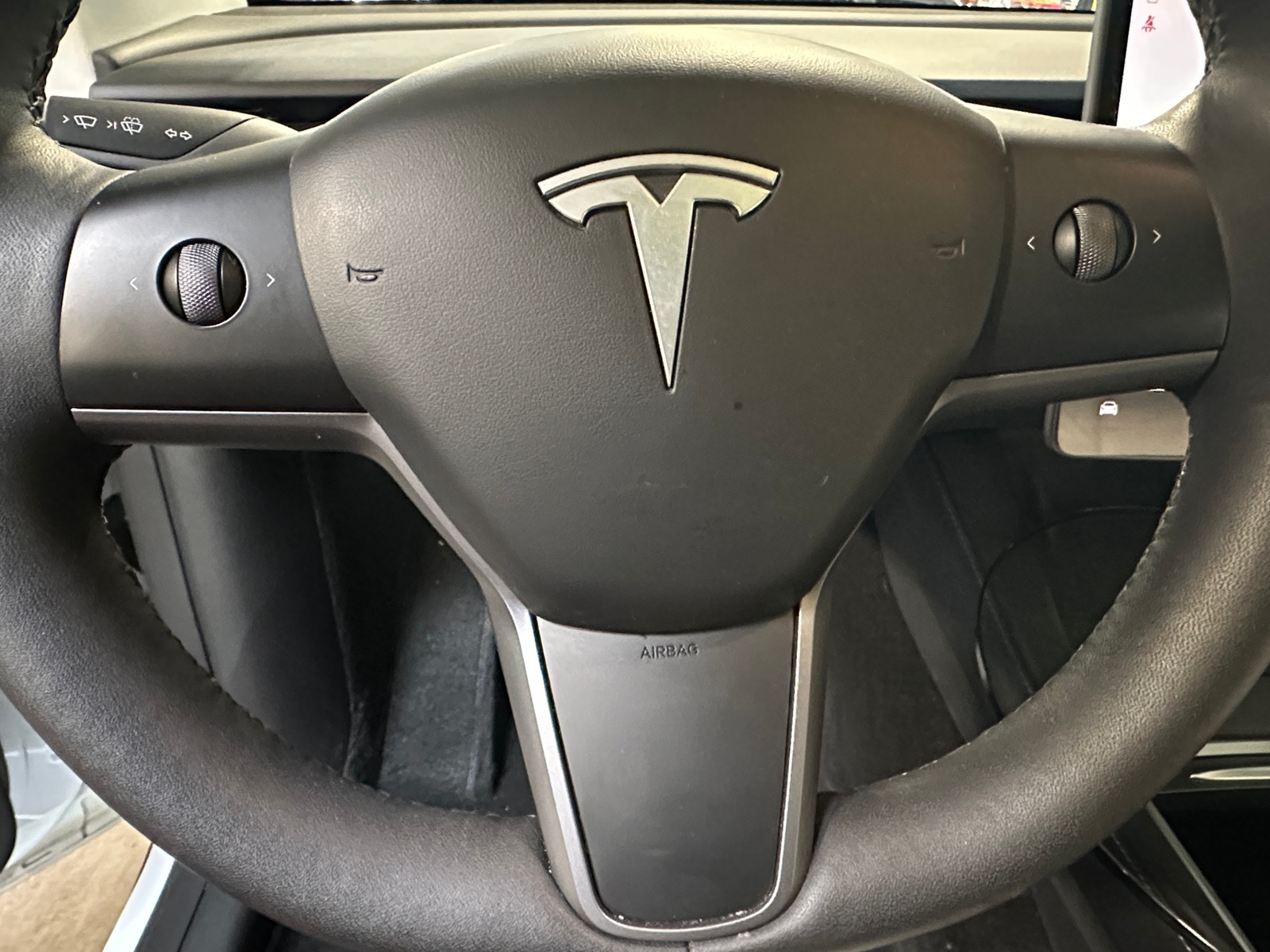 Thumbnail: 2023 Tesla Model Y - 4