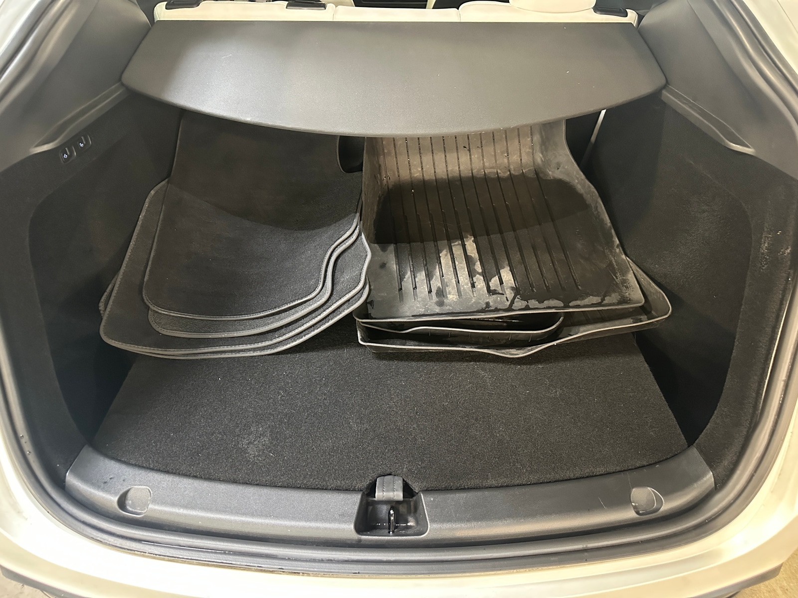 Thumbnail: 2023 Tesla Model Y - 6