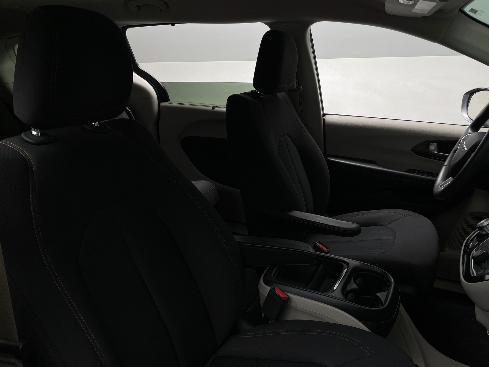 Thumbnail: 2018 Chrysler Pacifica - 2