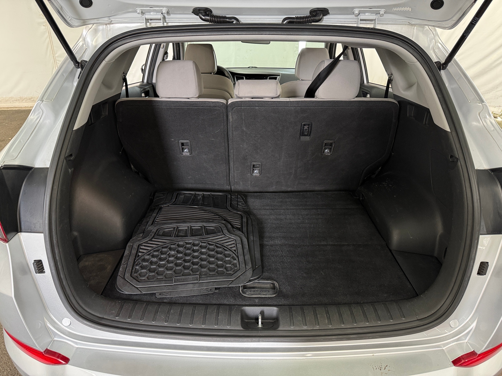 Thumbnail: 2017 Hyundai Tucson - 7